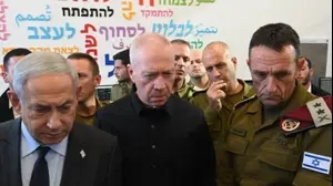 ראש הממשלה בנימין נתניהו ושר הביטחון יואב גלנט ביקרו במפקדת פיקוד מרכז יחד עם הרמטכ״ל רא״ל הרצי הלוי, 1 באוגוסט 2023