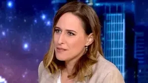 יונית לוי אצל ארז טל בקשת 12