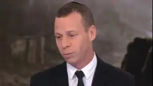 עמית סגל