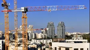 בניינים בתל אביב