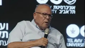 יו"ר ההסתדרות, ארנון בר-דוד, בוועידת "עתיד ישראל" של אוניברסיטת תל אביב