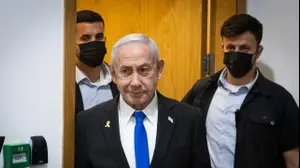 ראש הממשלה בנימין נתניהו באולם בית המשפט בחקירה הנגדית בתיקי האלפים

3 ביוני 2025