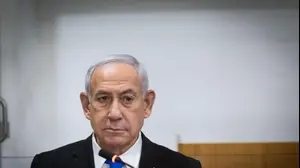 ראש הממשלה בנימין נתניהו באולם בית המשפט בחקירה הנגדית בתיקי האלפים

3 ביוני 2025
