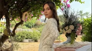 עמית פרקש חוגגת יום הולדת 35 בשמלה של סבינה מוסייב