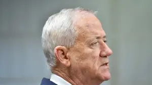 בני גנץ, 26 במאי 2025