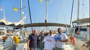 צוות שגב ספורט בקפריסין, בדרכו לאליפות אירופה לנשים (מימין לשמאל: שחר, דור, ניר, אבשי)