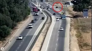אישה גנבה רכב שננטש על יד בעליו שרץ למרחב מוגן