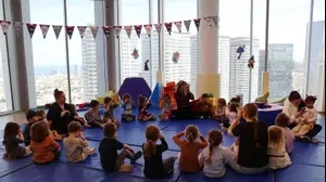 קייטנת הילדים של מאנדיי.