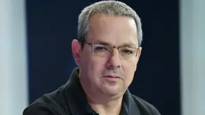 עמוס הראל מתארח ב"תיק טוק", יולי 2025