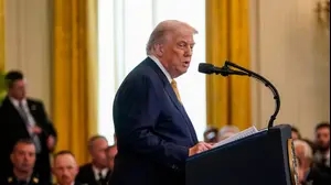 נשיא ארה"ב דונלד טראמפ בבית הלבן, 16 ביולי 2025