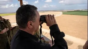 שר הביטחון ישראל כ"ץ בסיורו בעזה