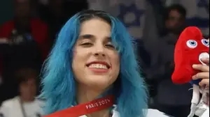 המדליסטית הפראלימפית, רוני אוחיון