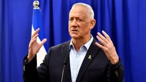בני גנץ, 23 באוגוסט 2025