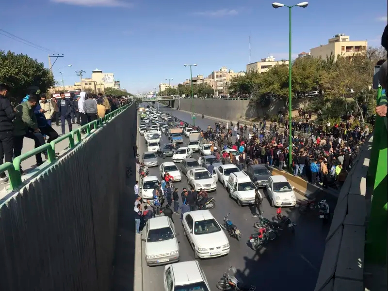 "מחכים לניצוץ מישראל - שיתקפו חזק ונגמור את העניין"