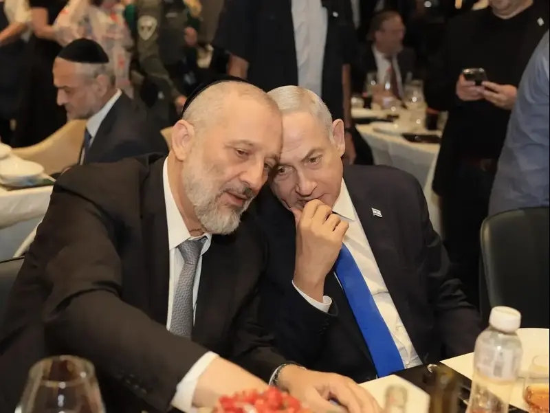 השורה התחתונה: ה"פרישה" של ש"ס היא חארטה