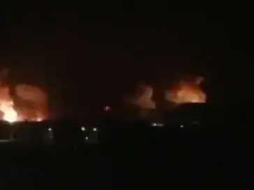 דיווח ערבי: חיל האוויר תוקף נמלים בתימן