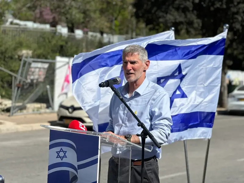 יאיר גולן: "מדינה שפויה לא הורגת תינוקות כתחביב"