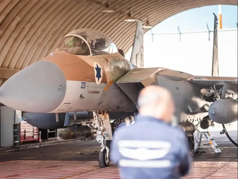 יציאת מטוסי קרב לתקיפה בתימן, 6 במאי 2025