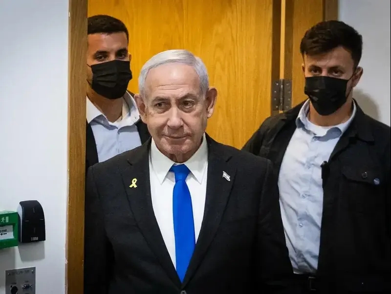 מה עובר לנתניהו במוח? בהנחה שהכל שם תקין