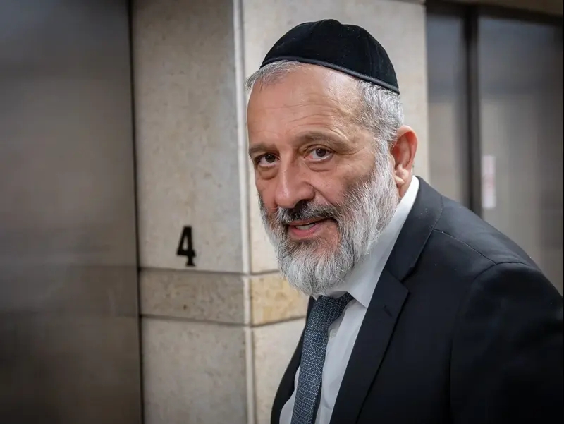 גורל הקואליציה תלוי באיש אחד: התוכנית של דרעי