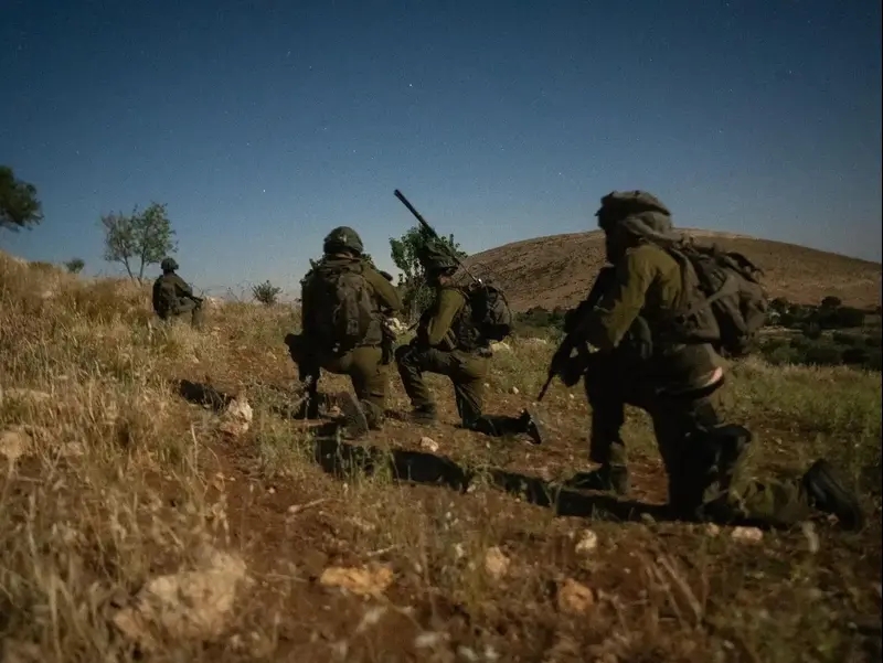 כוחות צה"ל במבצע למעצר מחבלים מארגון הטרור חמאס שפעלו במרחב בית ג׳ן שבסוריה, 11 ביוני 2025