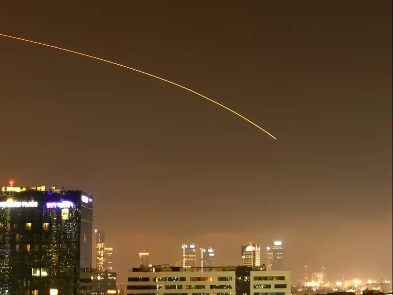 יירוט טילים מאיראן, תל אביב, 13 ביוני 2025
