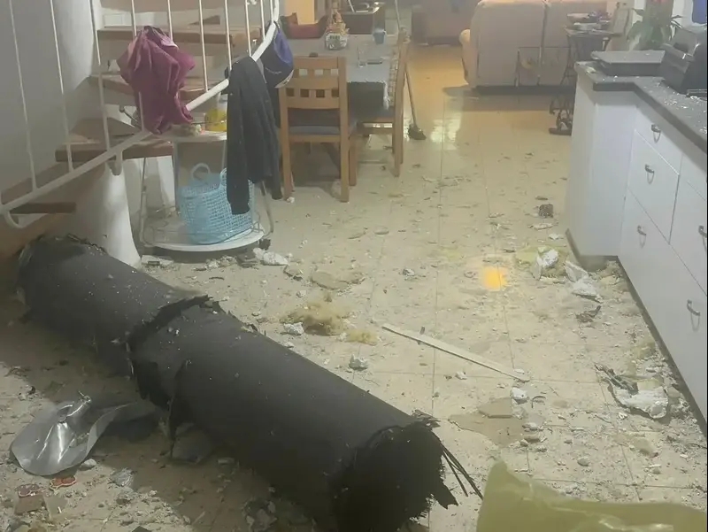 חלק ממיירט ששוגר לעבר טילים מאיראן נפל בתוך דירה בצפון, 13 ביוני 2025