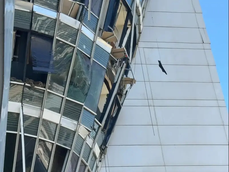 פגיעה מנפילת טיל ששוגר מאיראן, 20 ביוני 2025