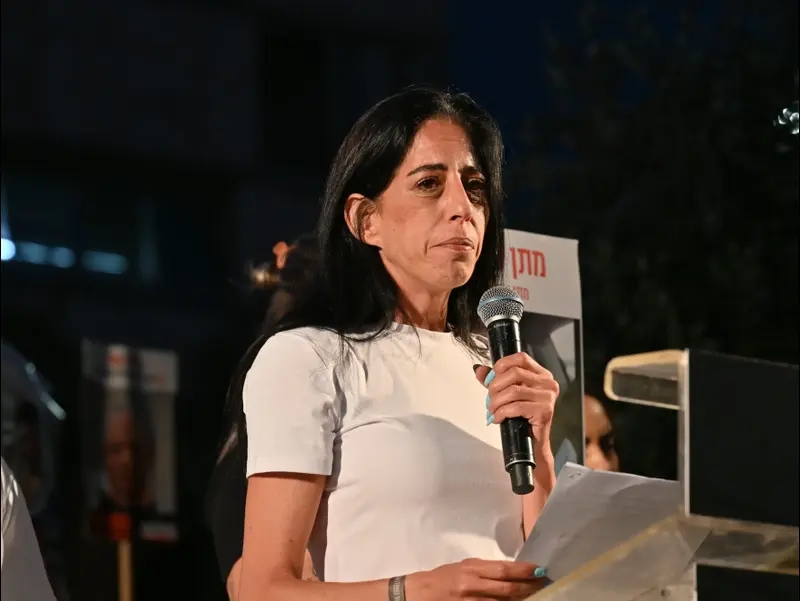 משפחות החטופים נגד שיטת הפעימות: "הסלקציה מייסרת אותנו"