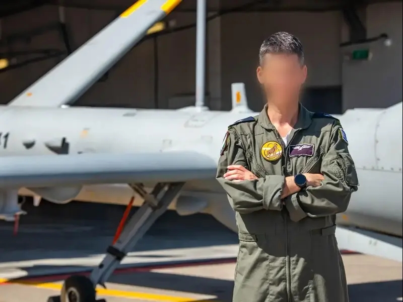 לטוס מעל טהרן באור יום ולהבין שכתבת את ההיסטוריה