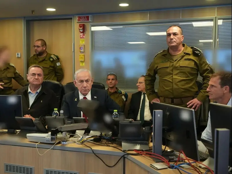 נתניהו וכ"ץ: הארמון הושמד, מכינים לחות'ים מכת בכורות