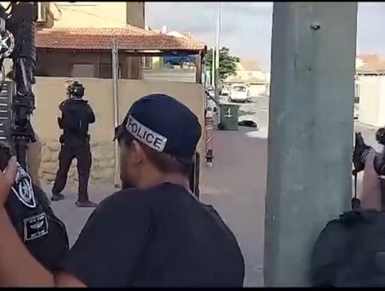 תושבים הכריעו את המחבלים ב-25 דקות, הצבא הגיע לאחר שעתיים