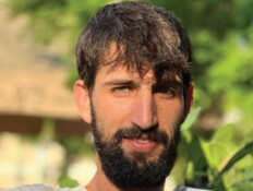 "אני עושה רשימות של הסתברות מה הסיכוי של הבן שלי לחזור"