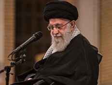 "כולם יודעים: הימים של ח'אמנאי ספורים"