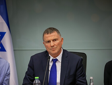אדלשטיין הצגתי לחרדים את הסנקציות: בלעדיהן זה יהיה בלוף