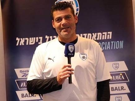 התיעוד המטריד מביתו של מאמן נבחרת הנשים בכדורגל