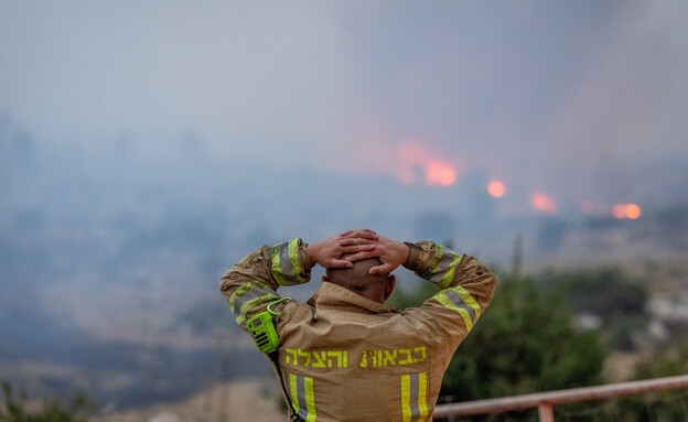 "מטוסי הכיבוי לא יכולים לעבוד בגלל תנאי מזג האוויר"