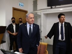 באופן חריג: המזכיר הצבאי בא לביהמ"ש, רה"מ - "חייב לצאת"