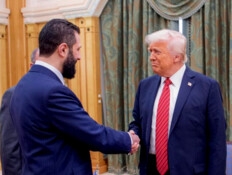 מהפך בחצי שנה: הטרוריסט המבוקש לחץ את ידו של טראמפ