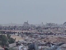 בעולם מהדהדים דיווחים בעזה: "30 נהרגו מירי בחלוקת סיוע"