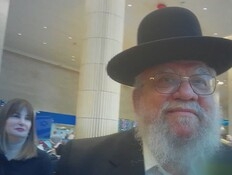 האח מצפצף על החוק, השר לא אוכף: "זה הזוי, רק בישראל"