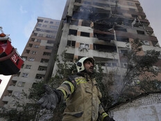 בהלה בטהראן: תושבים נמלטים בגלל תקיפות צה"ל