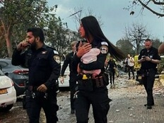 התמונה המרגשת מזירת הפגיעה הישירה: "לא עזבתי אותה"