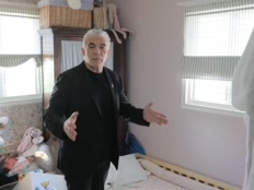 השר שחזר לישראל ביאכטה - והח"כ שביתו נפגע מטיל