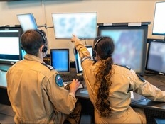 "אני חושב לפני כל פעולה שמונה פעמים"