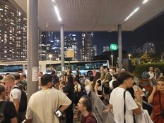 עומס אדיר בתחנה בת"א בעקבות השבתת הרכבות: "יש כאן כאוס"