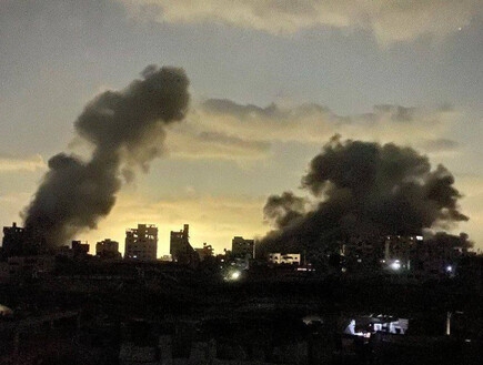"חגורת אש" בעיר עזה; גורם ביטחוני: "תקיפות עצימות"